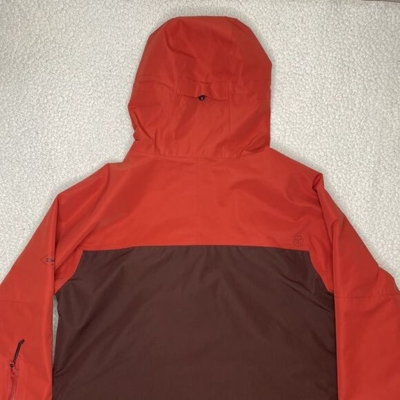 Dakine Tilly Jane Gore-Tex 2L Insulated Winter Jacket: Size Extra Small - Picture 4 of 14